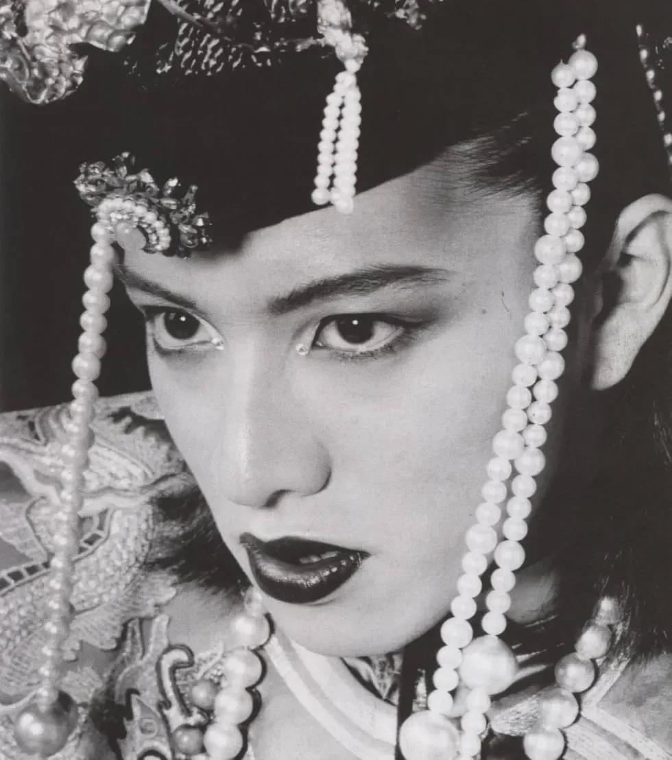 黄轩|请黄轩不要再接彩妆广告了！