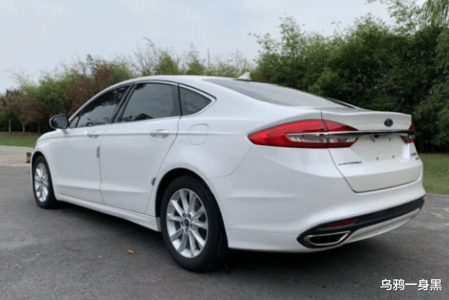 b级车|又一B级车降至“白菜价”，性能不输雅阁，仅14万，还买啥思域！