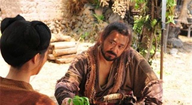 俗语：“朋友妻不可欺”下半句无几人知，却戳中女性软肋