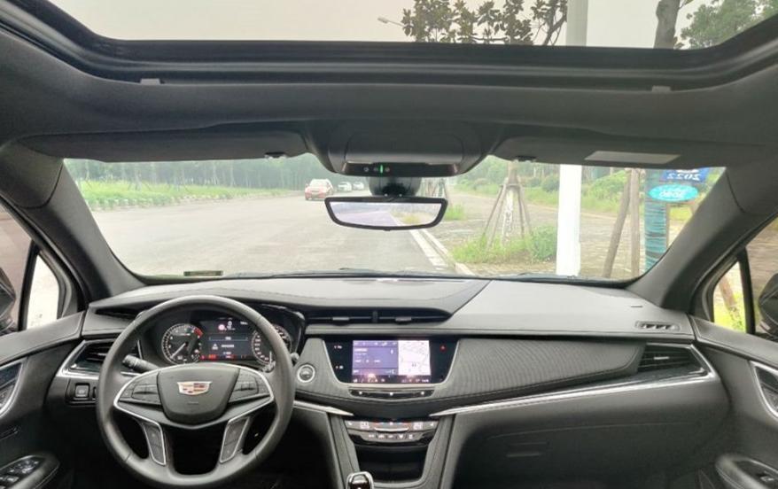 动力|28万入手凯迪拉克XT5两驱豪华型，开了两个月的感受，动力没得挑！