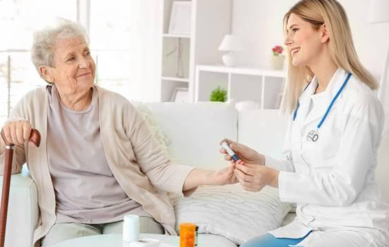 花生|睡觉出现这4种表现，说明高血糖“缠身”，越早发现越好