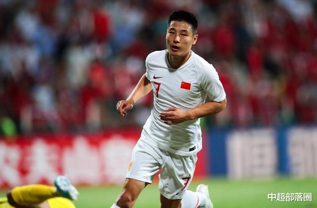 「国足」国足最强11人曝光！6归化+5本土，恒大6将领衔，武磊蒿俊闵被撤下