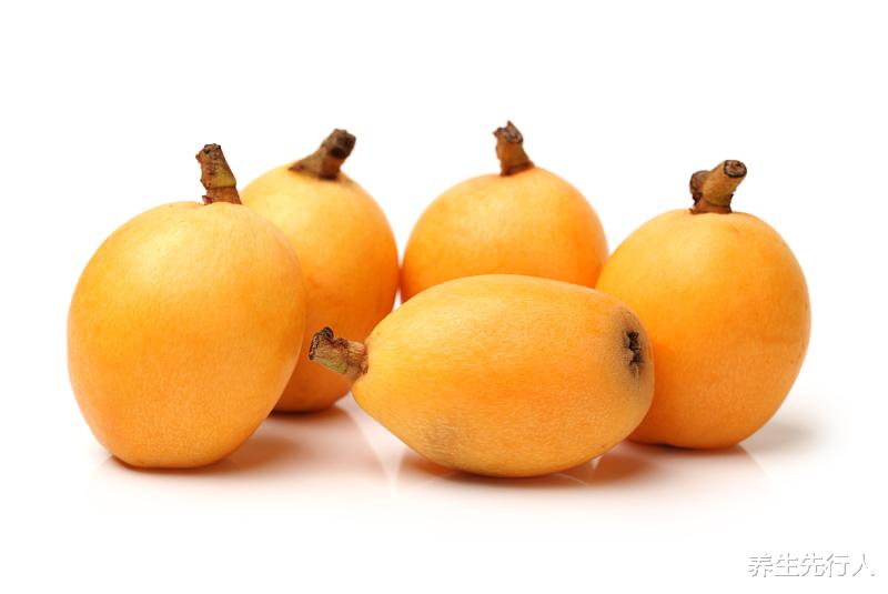 戒烟|爱吸烟的人，身体这3处开始“凸起”，说明肺在逼你戒烟，莫忽视