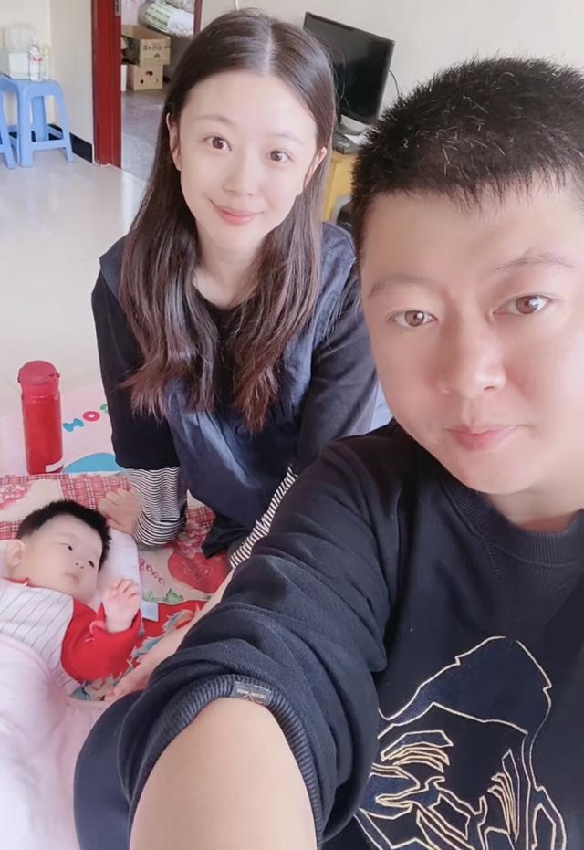 谢永强|谢永强王小蒙亲密环抱引争议！毕畅久未同框富商老公，合照都删光