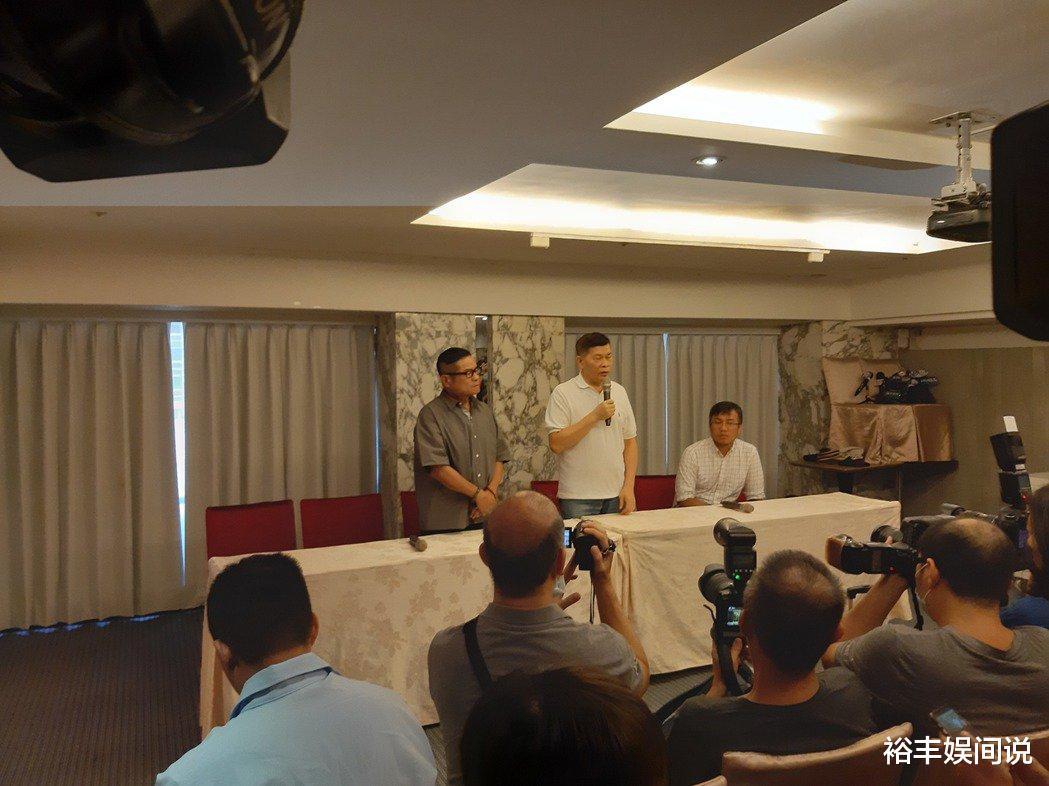 澎恰恰|澎恰恰宣布破产!欠债高达2亿4千万台币,已将好友与剧团拖下水