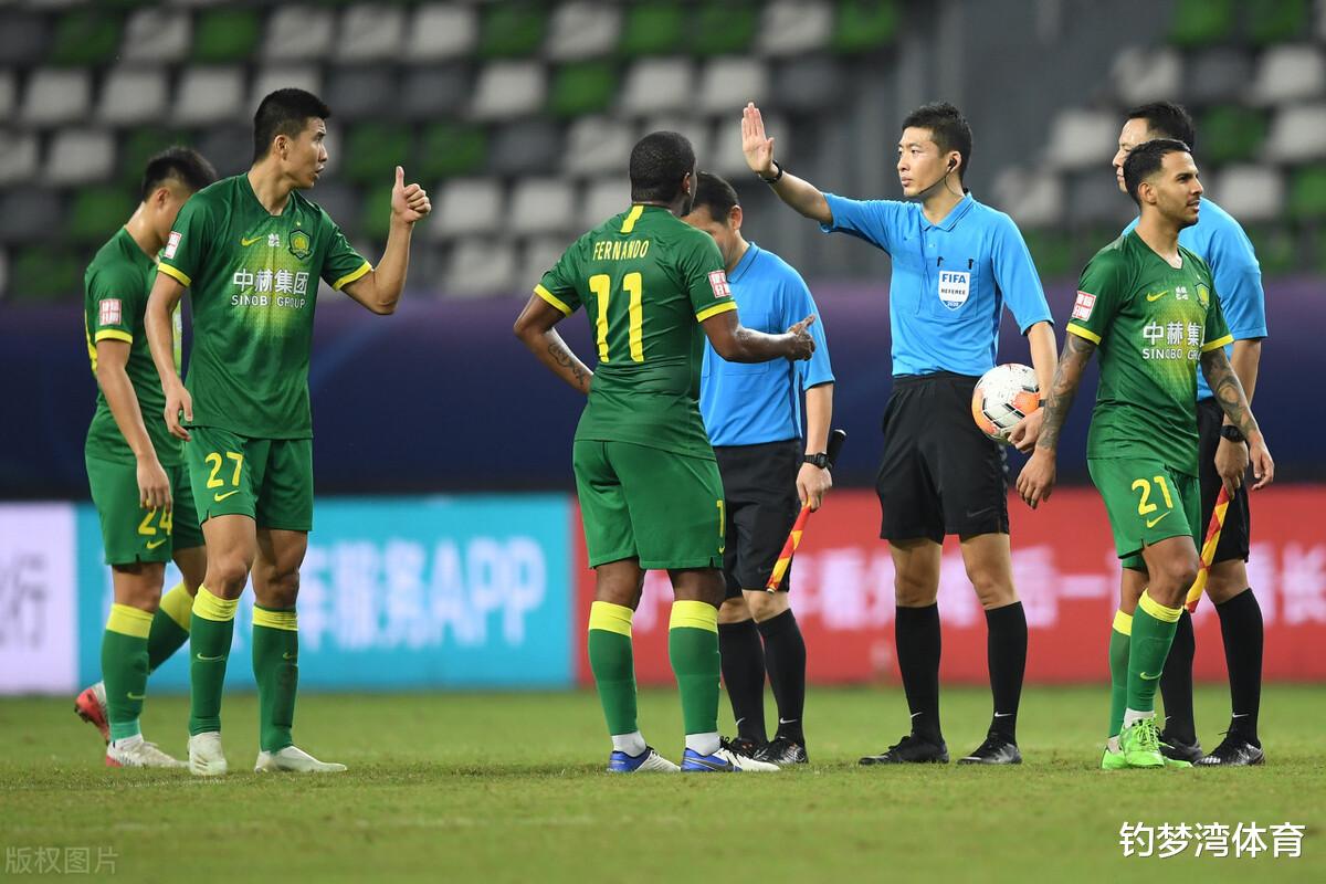 北京国安|被中超国安挖走的鲁能弃将，接连被两任教练放弃，28岁已踢野球