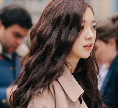 发型|容易毁气质的5种发型，不是显脸大，就是显头大，很多人都尝试过