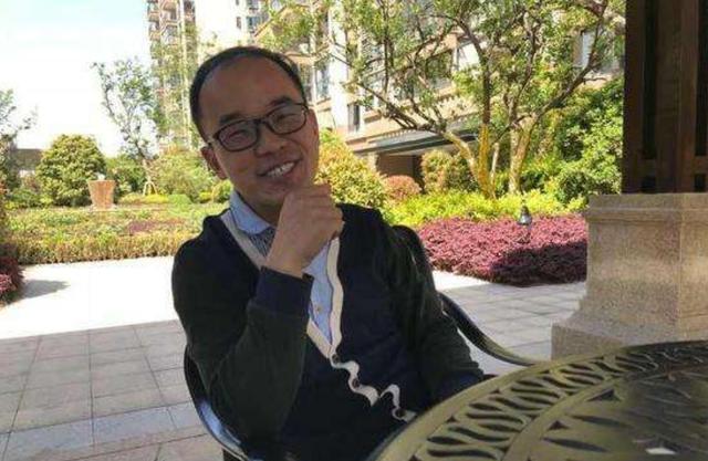 考试|当初那位故意考0分，在试卷上写数学论文的小伙，结局如何