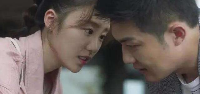 三十而已|这些细节,林有有家境曝光,顾佳看后大笑出声,许幻山脸都绿了