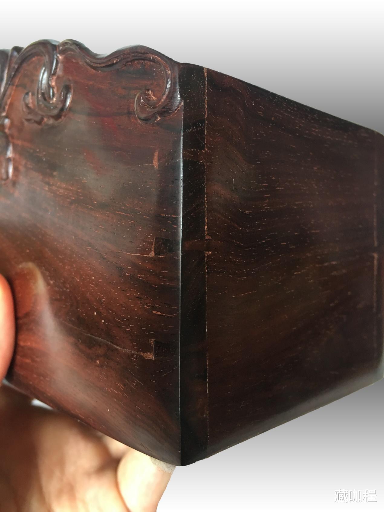 |油梨、糠梨共同打造，螭纹盒黄花梨是标本级