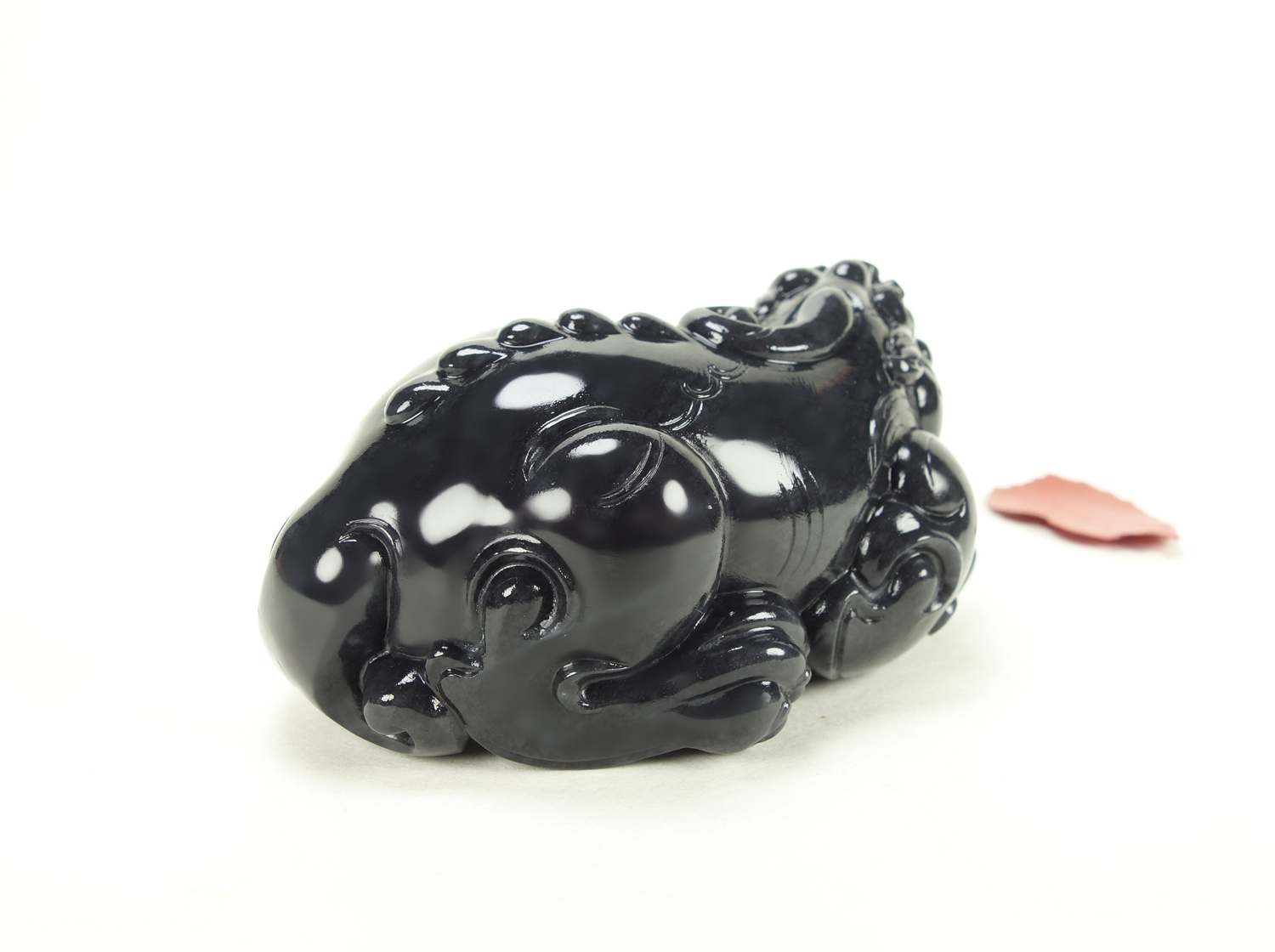 文玩▲和田玉有哪些“魅力”让富豪收藏？得知背后真相，玉友：原来如此