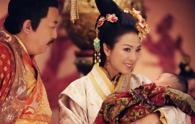 [秦始皇]秦始皇统一天下，为何一生没有册立皇后，他究竟在等待谁？