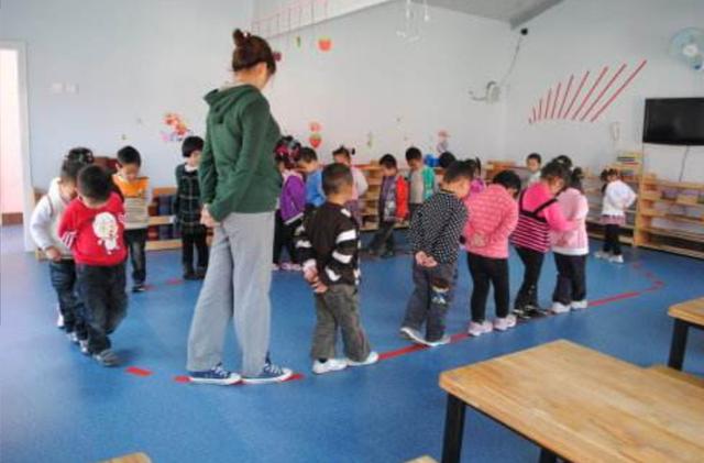 [幼儿园]江苏确定幼儿园与大学开学时间，引起家长巨大争议，如何解决？