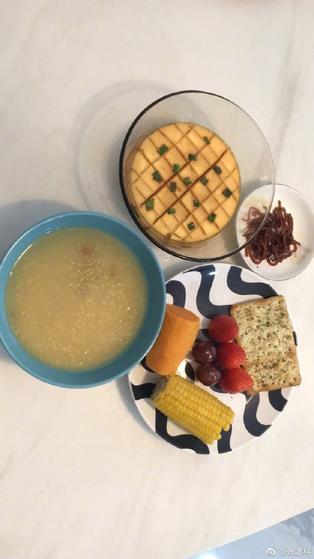 金晨|停止约会!张继科特意晒早餐,为“挽留”金晨也太拼了