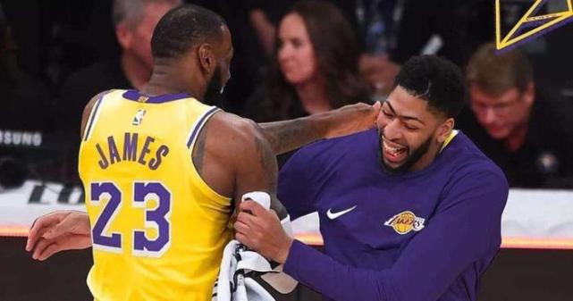 湖人队|妥了！浓眉有三套方案与湖人续约，霍华德和波普也表明态度，王朝来了？