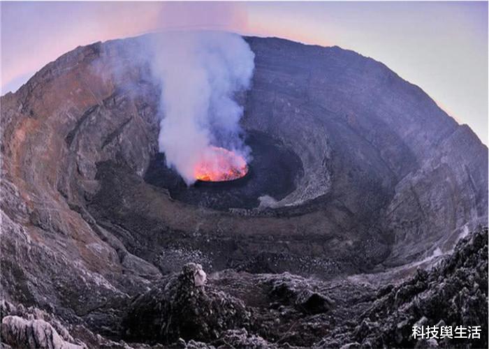 :曾挖了地球12263米的苏联,却被迫停手了,他们发现了什么?