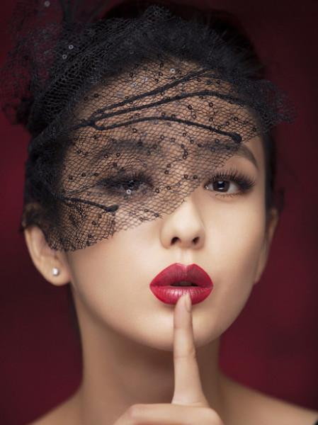 [佟丽娅]风情万种的佟丽娅，为什么婚姻一败涂地？看到出生环境，我明白了