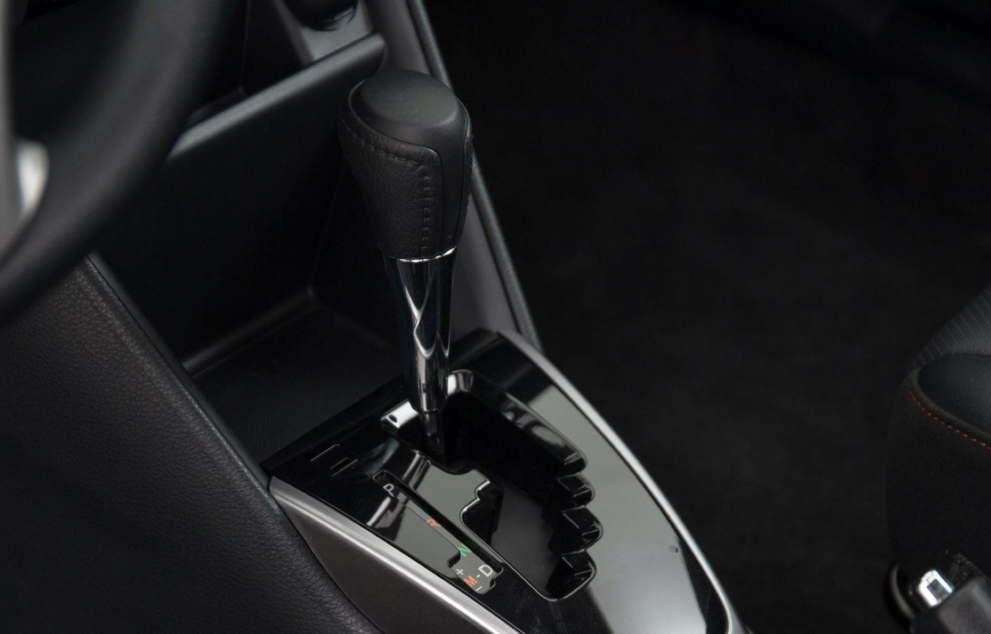 「丰田」丰田又一“小钢炮”，261马力+四驱，5.5s破百，百公里油耗4L