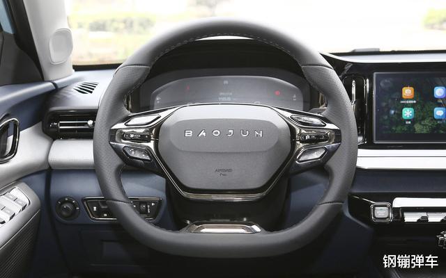 吉利帝豪|年轻人的第一辆车，一公里0.34元，比帝豪便宜，关键颜值迷倒一片