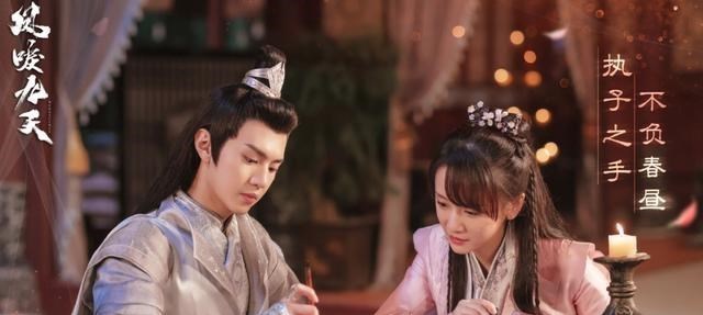 陈哲远|《凤唳九天》：李墨之演技该夸奖，陈哲远痴情惹人怜，服装成败笔