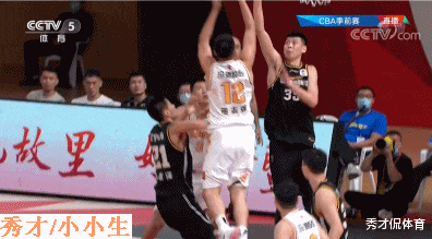 朱荣振|知耻后勇！朱荣振拿到6分9篮板，三人夹击也打进，杨鸣送上鼓励