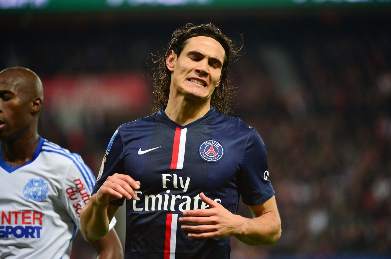 【哈兰德】哈兰德难赴皇马，本泽马替身已找到，银河战舰锁定两射手！