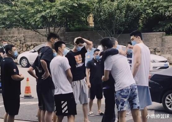 辽宁男篮▲姚明出手了！继赵睿之后又一男篮国手被罚，若再次违规将被停赛