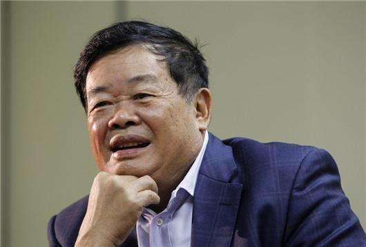 2020年炒房会怎样？曹德旺早就用7字定调，这两类人要有麻烦！