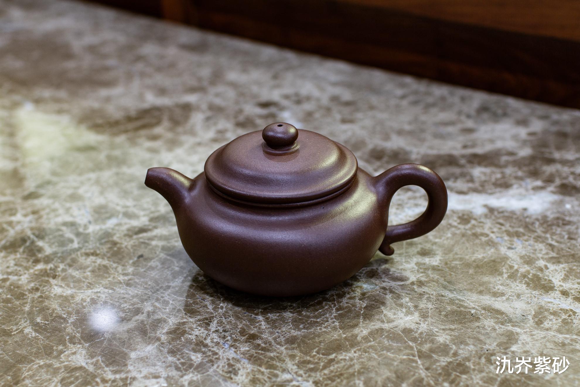 |高质量问答：紫砂壶的口盖越用越不严密，莫非成品也会产生收缩？