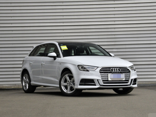 奥迪A3|奥迪A3跌至12.47万，真的没利润了，只为圆你豪车梦，还看啥思域