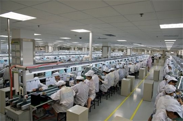 歌尔股份|坐拥10000项专利，蝉联5年行业第一！背靠苹果，半年吸金155亿