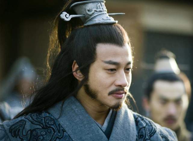 韩信|诱杀韩信后，萧何对着他遗体冷冷说了一句话，被人诟病千年