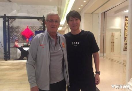 国足@国足后防线面临补强,李铁或仿效恩师里皮用人,昔日国足福将恐遭弃用