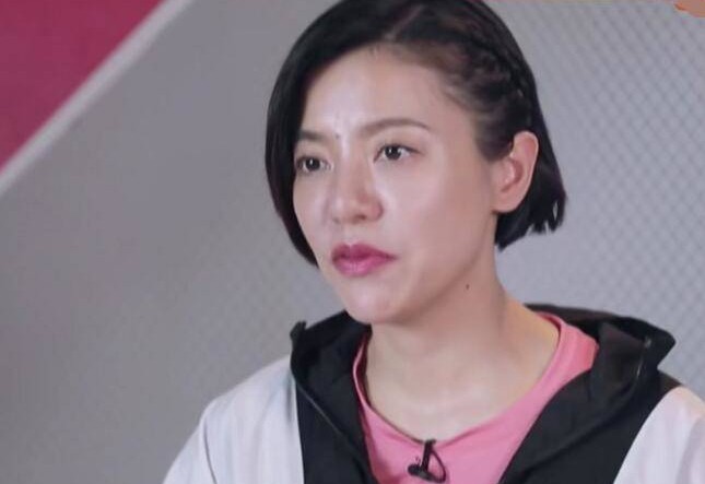 发型▲换个发型如换脸，看清丁当的“长发”造型，网友：这谁敢认？