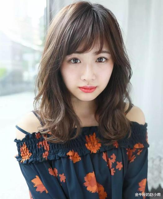 护肤品|女人过了40岁，不管长发还是短发，少弄这3款发型，显老没气质