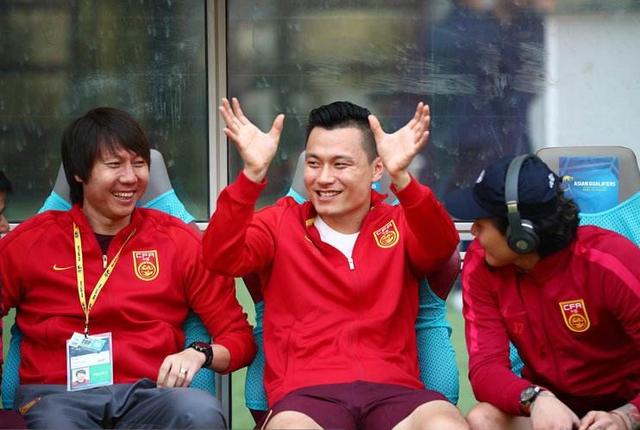 「李铁」33岁前锋向李铁喊话:会努力重返国足,有艾克森说明书或取代杨旭