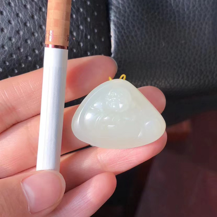 和田玉籽料|戴玉佛的7大寓意，知道一下准没错！