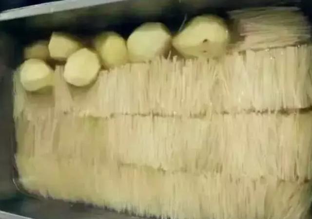 大米|部队食堂有多整齐？忍了大米，忍了蔬菜，最后却败给了面包片