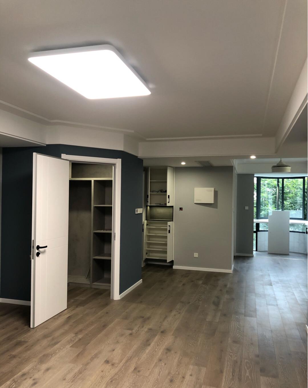 【】新房硬装结束，打扫干净很漂亮，还没有装修的业主可以作参考！