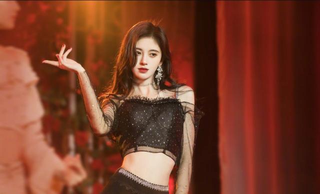 【鞠婧祎】励志女孩鞠婧祎：从普通女孩到四千年美女的逆袭之路！