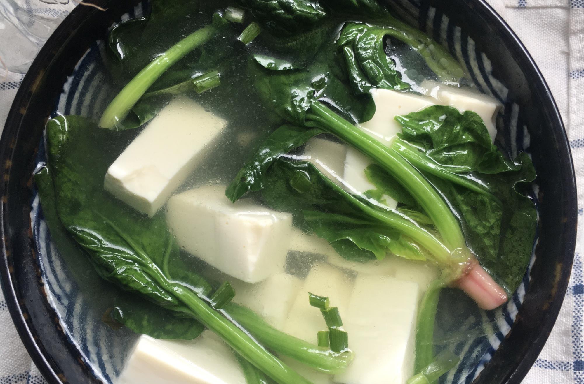 「豆腐」它是“减肥杀手”,4月经常吃,体重悄悄就轻了,5月小腰扭起来