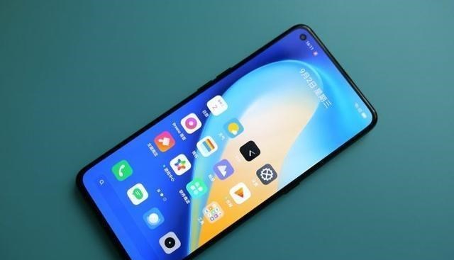 realme X|国庆买手机切勿盲目，这四款好用不贵，性价比还高！