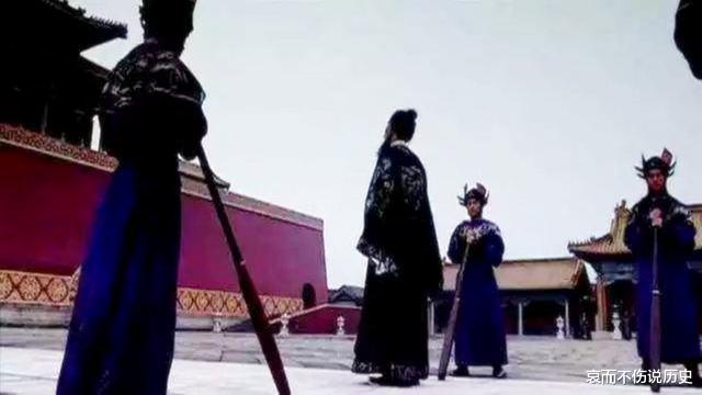 『朱元璋』这种刑罚虽然要不了命，但是受刑者受尽了侮辱，多数人选择自杀了