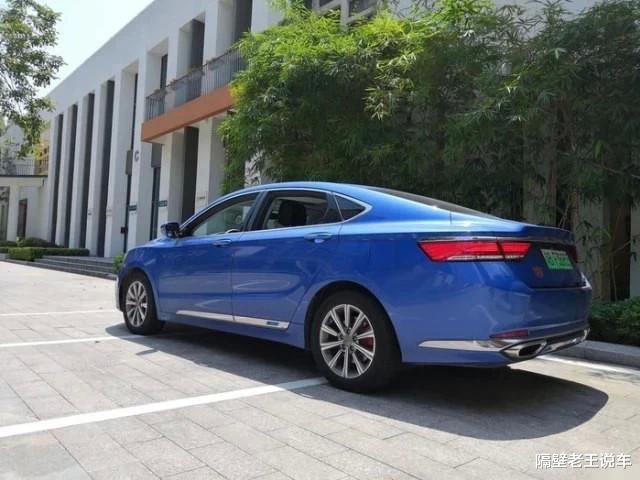 b级车|?雅阁这下尴尬了！换壳“沃尔沃”来袭，车长5米油耗5.8L，仅售9.6w