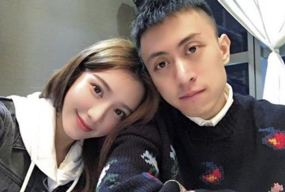 法拉利|1300万法拉利说扔就扔，99亿只是零花，论挥霍，思聪真的不算啥