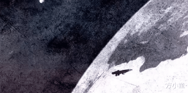 旅行者：村庄停车场发现U盘，内有大量UFO照片，疑为旅行者号拍摄！