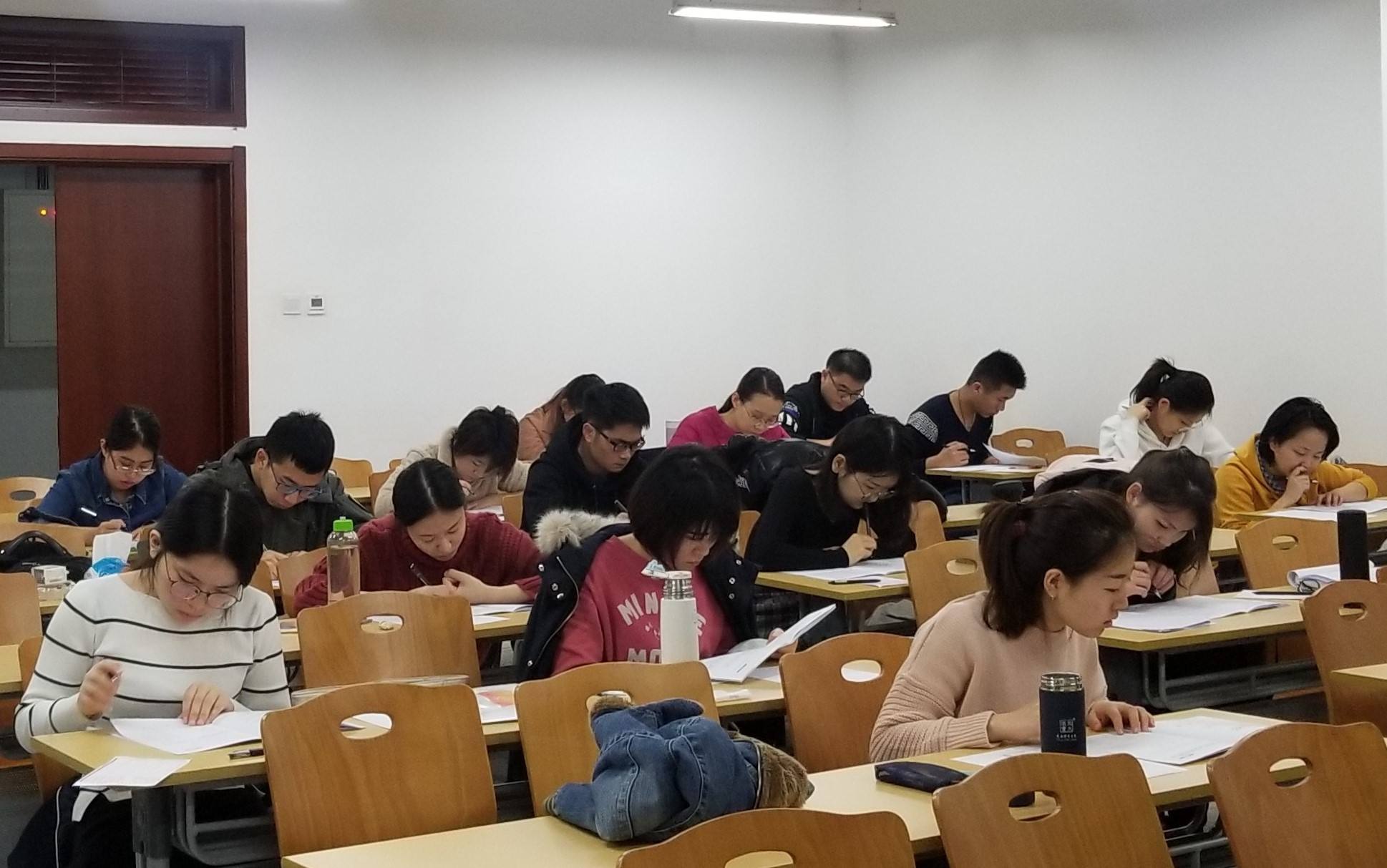 「」高考倒计时两个多月，怎样才能保持最佳水准，状元告诉你