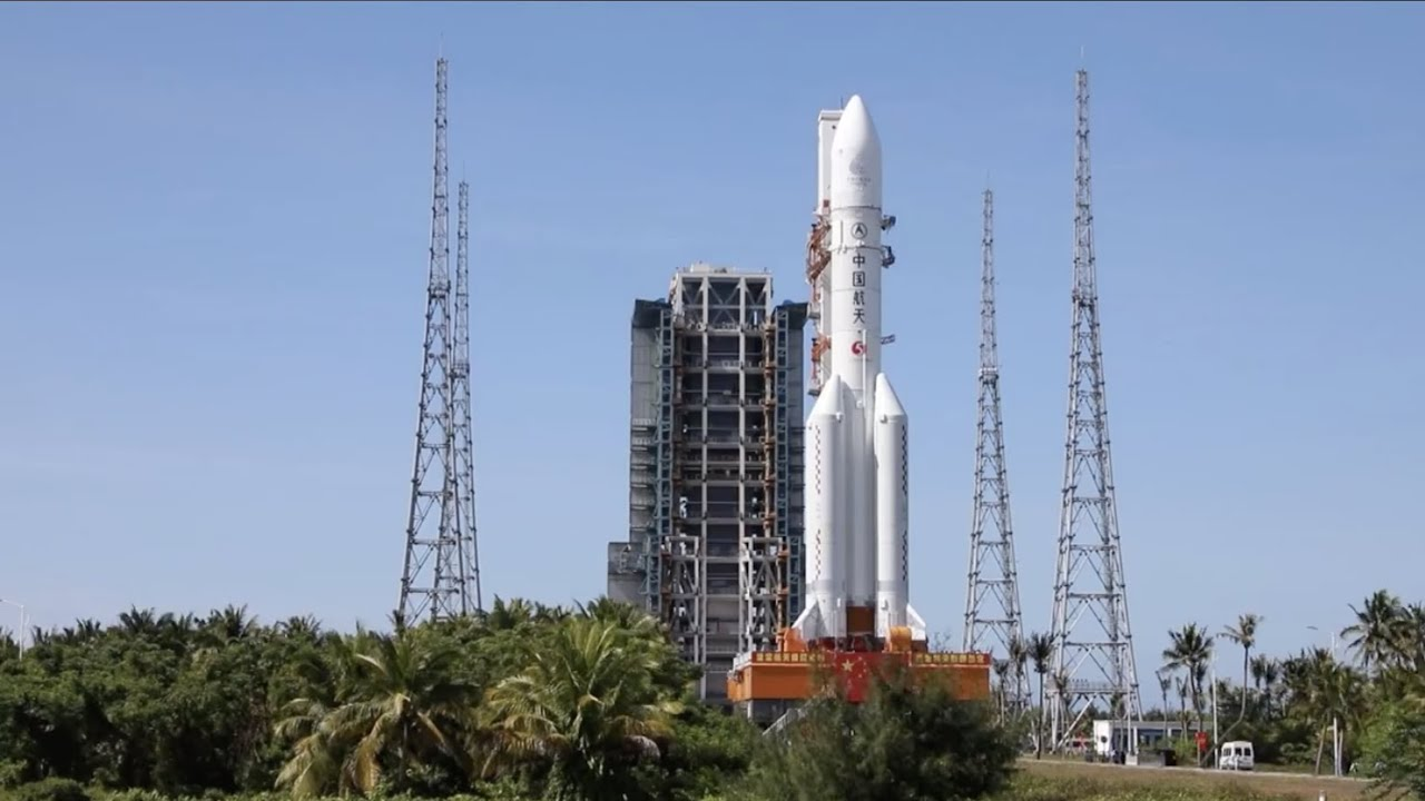 长征五号|中国长征五号火箭进入发射台，“天问一号”火星任务即将发射升空