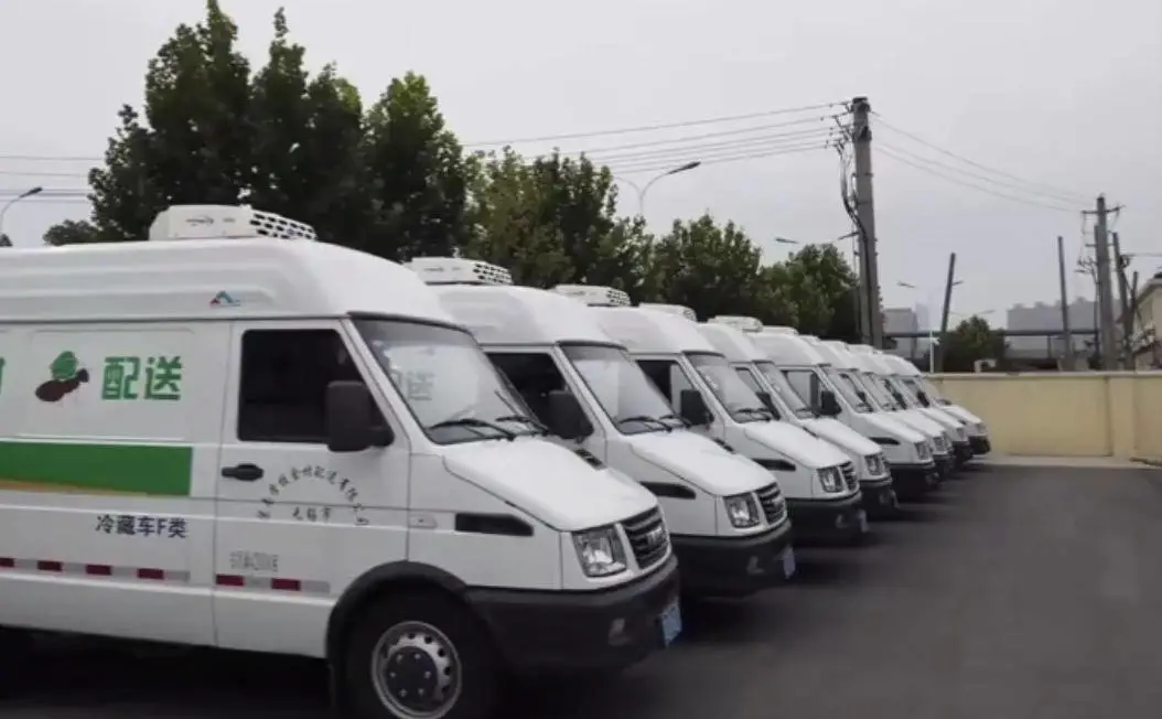 无锡|无锡小学生 8 块 5 的营养午餐，龚秀娟吃掉了 131 万