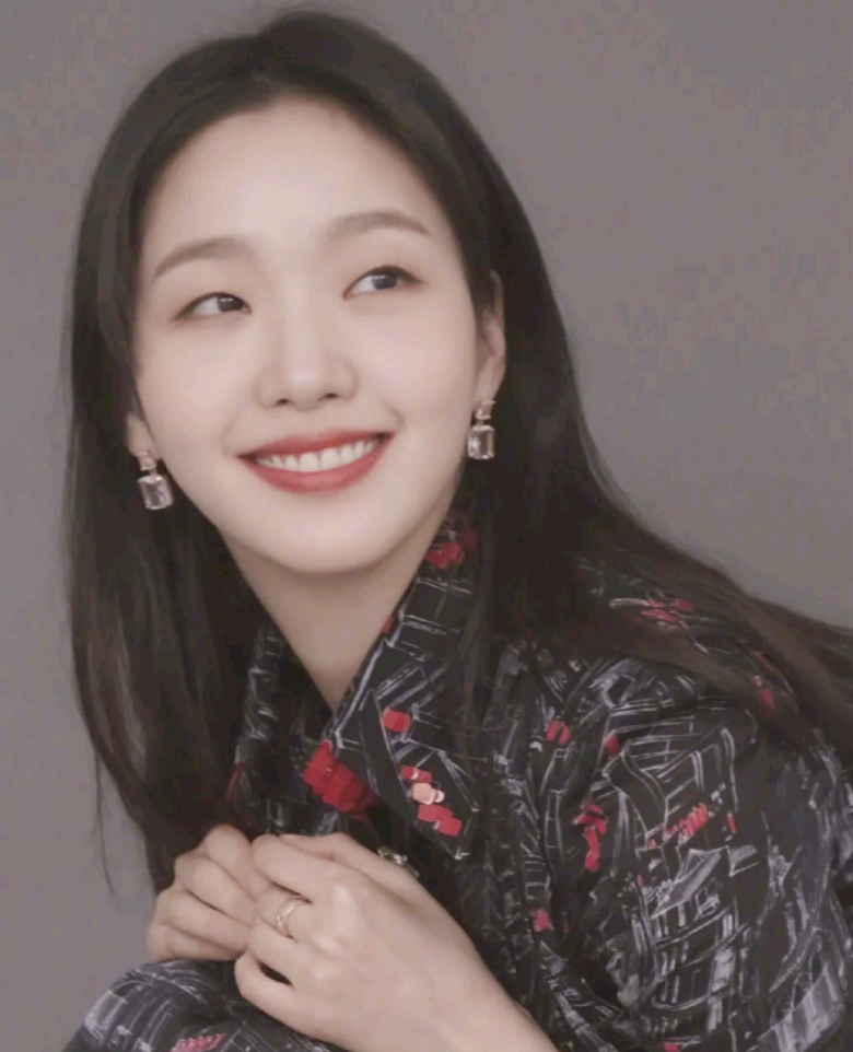 「底妆」韩国女生皮肤好？那是她们底妆用的好，这些底妆让你拥有无暇奶油肌